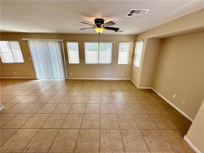 Building Photo - 6038 Devers Ct