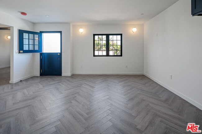Building Photo - 7320 9th Ave