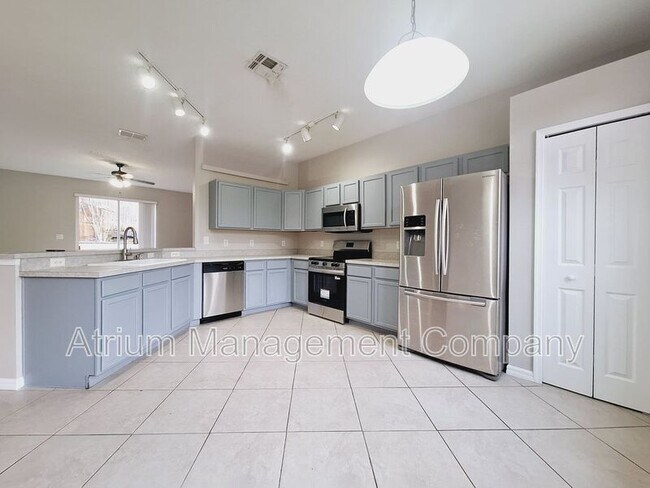 Foto del edificio - 1181 Dekleva Dr