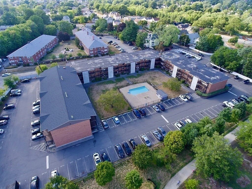 19 Arizona Ter, Arlington, MA 02474 Condo for Rent in Arlington, MA