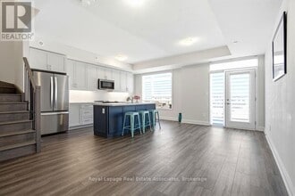 Building Photo - 1569 Rose Way