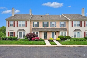 Building Photo - 103 Pinetree Ct