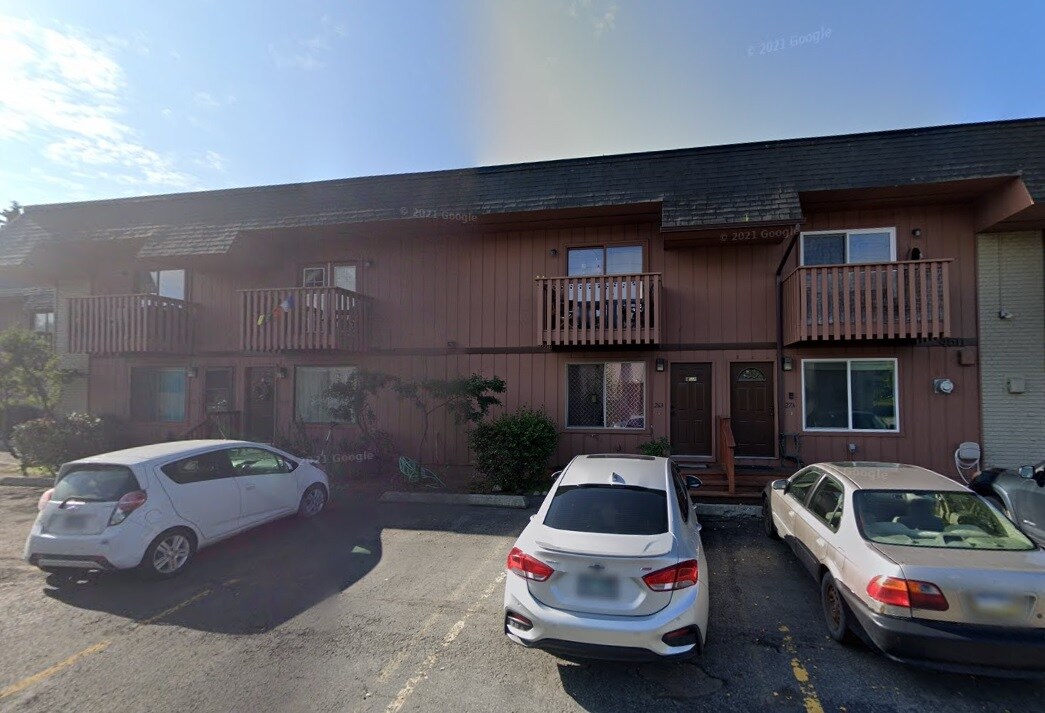 4511 Folker St Unit 18A, Anchorage, AK 99507 Condo for Rent in