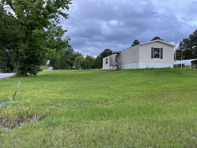 Building Photo - 109 Biedenharn Dr
