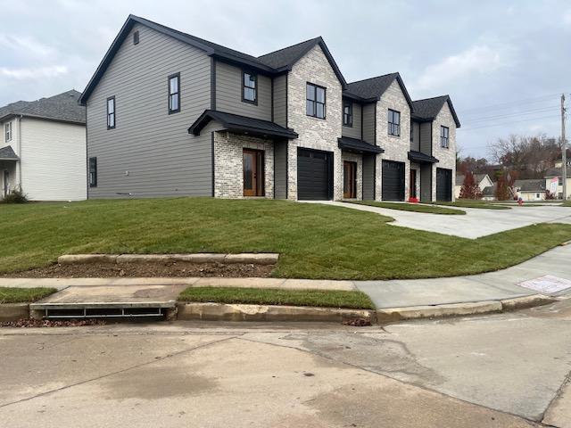 Building Photo - 6711 New Town Ave