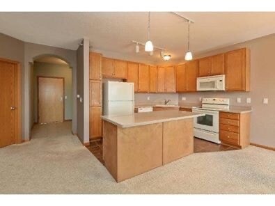 Building Photo - 1155 Ford Rd