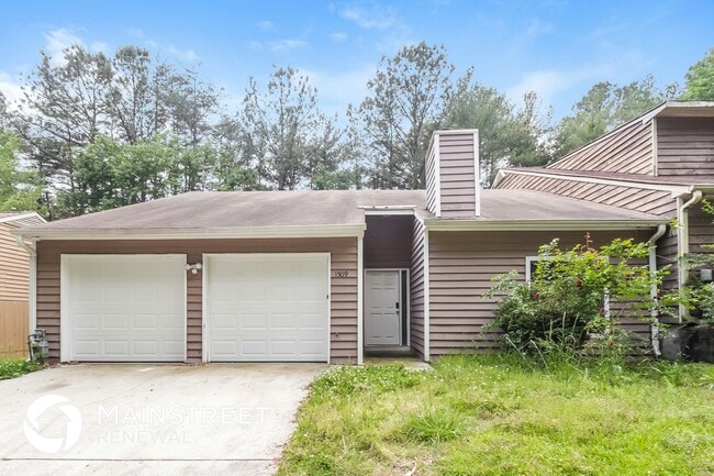 Building Photo - 1509 Dillard Rd