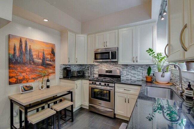 Foto del edificio - 1153 Leavenworth St