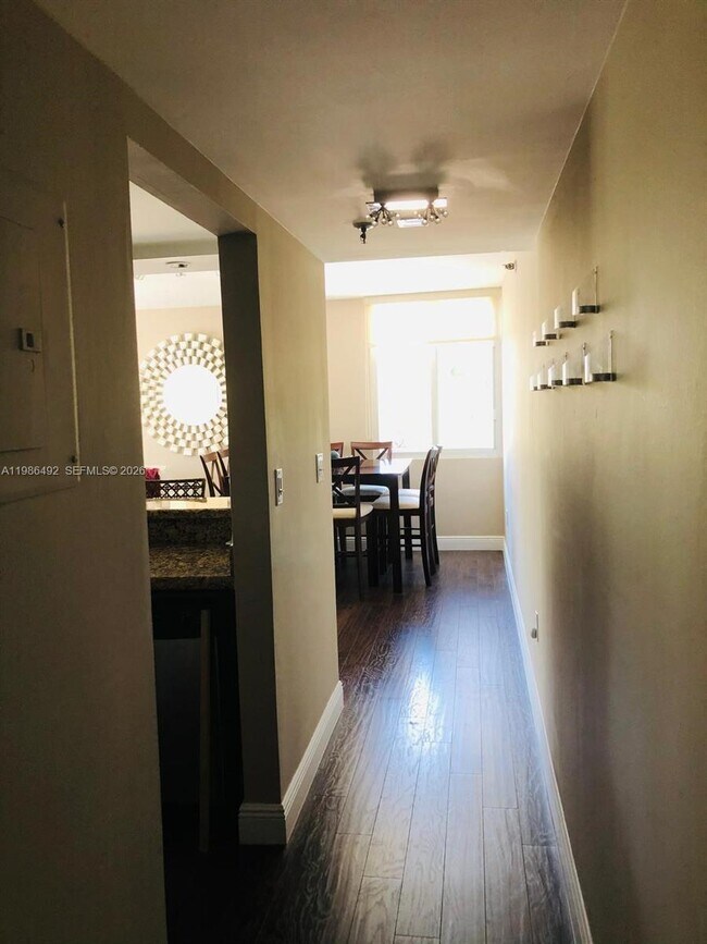 Foto del edificio - 800 N Miami Ave