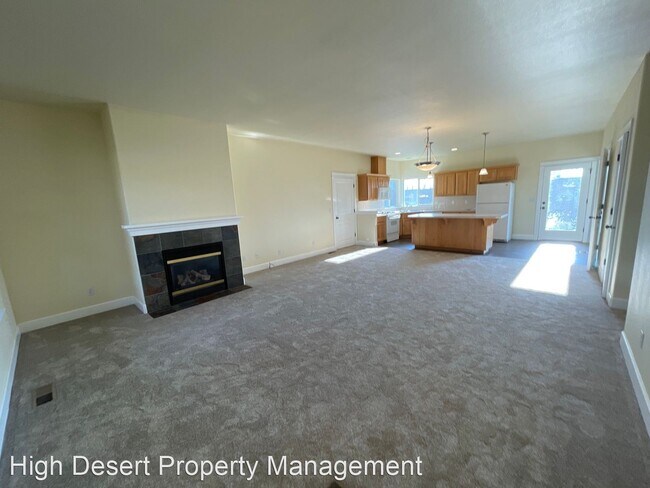 Foto del edificio - 3 br, 2 bath House - 61208 Brookhollow Dr