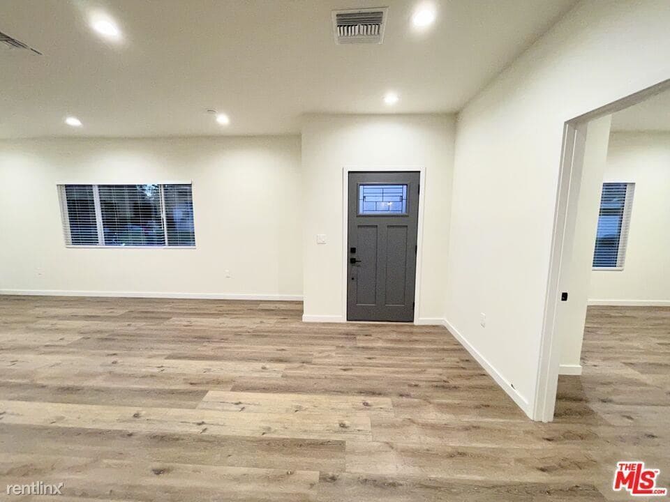 Primary Photo - 3 br, 2 bath House - 18060 W Hatteras Street