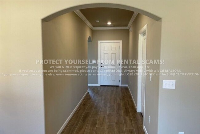 Foto del edificio - 4490 W Newton Ave