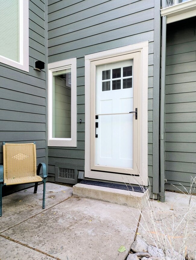 Photo - Beautiful Newly Remodeled 2BD/1.5BA townhouse in North Boulder