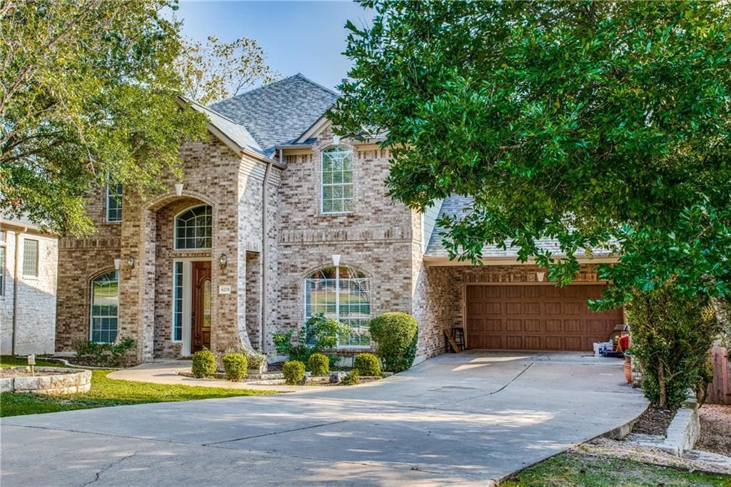 8201 Cobblestone, Austin, TX 78735 House for Rent in Austin, TX