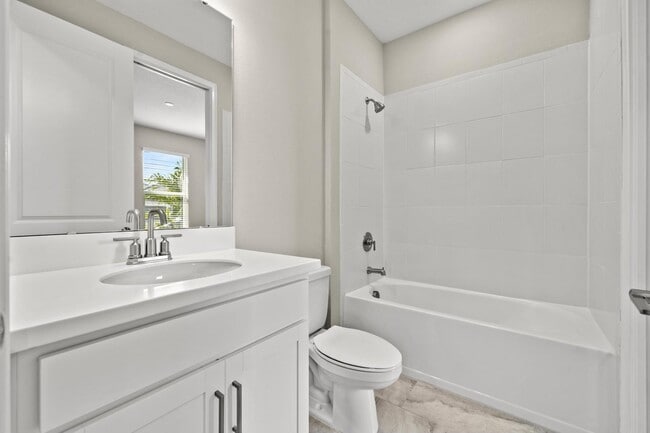 Building Photo - 3040 Formia Ct