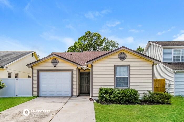 Primary Photo - 2450 Wattle Tree Rd E