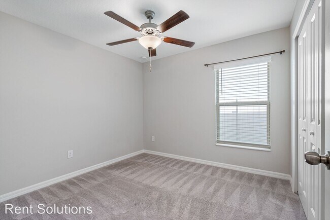 Foto del edificio - 4 br, 2 bath House - 9807 Alysheba Court