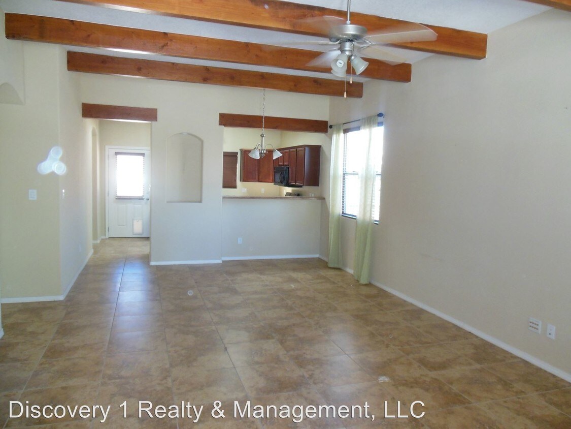 Building Photo - 5509 Costa Uerde Rd NW