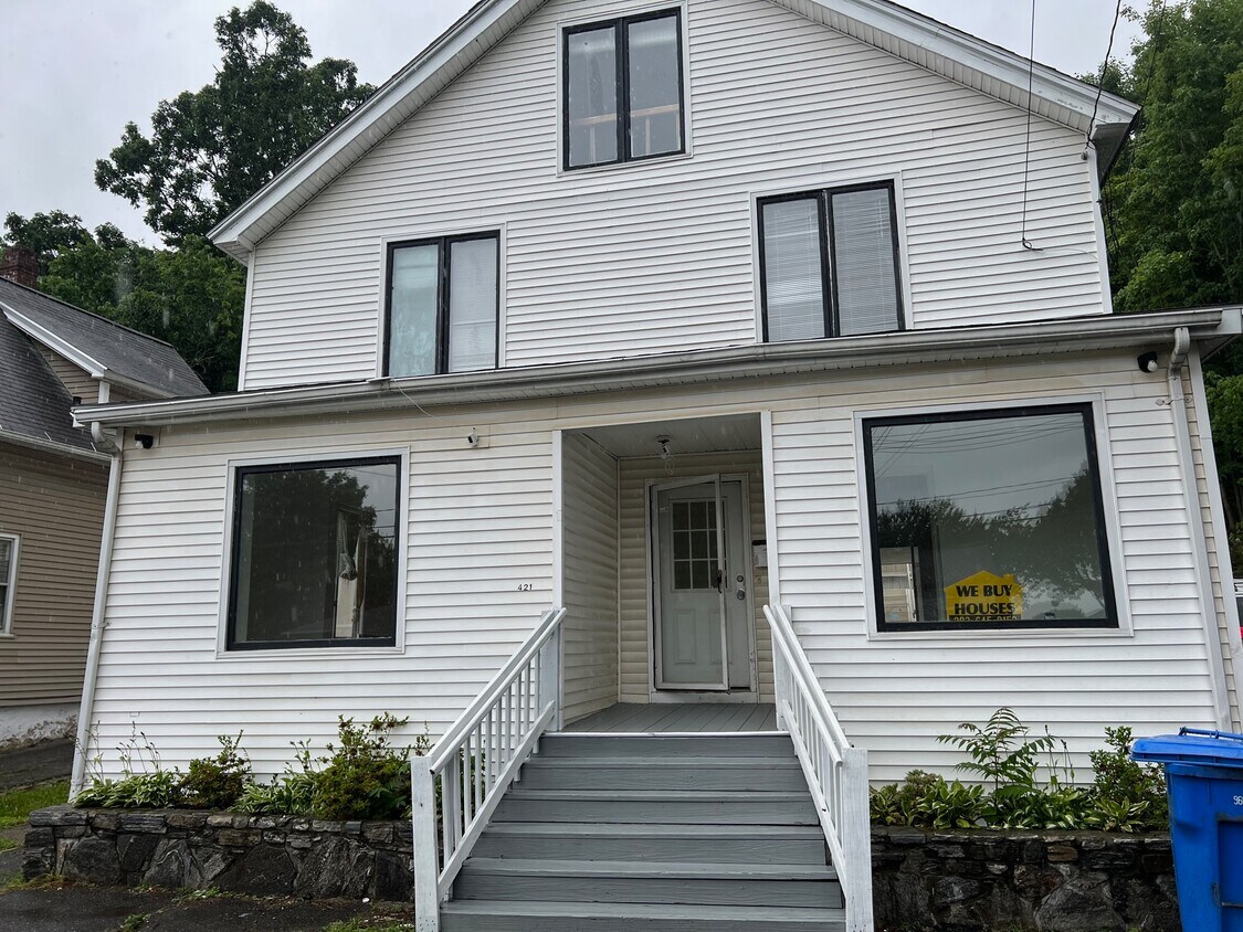 421 Wolcott St, Waterbury, CT 06705 House Rental in Waterbury, CT