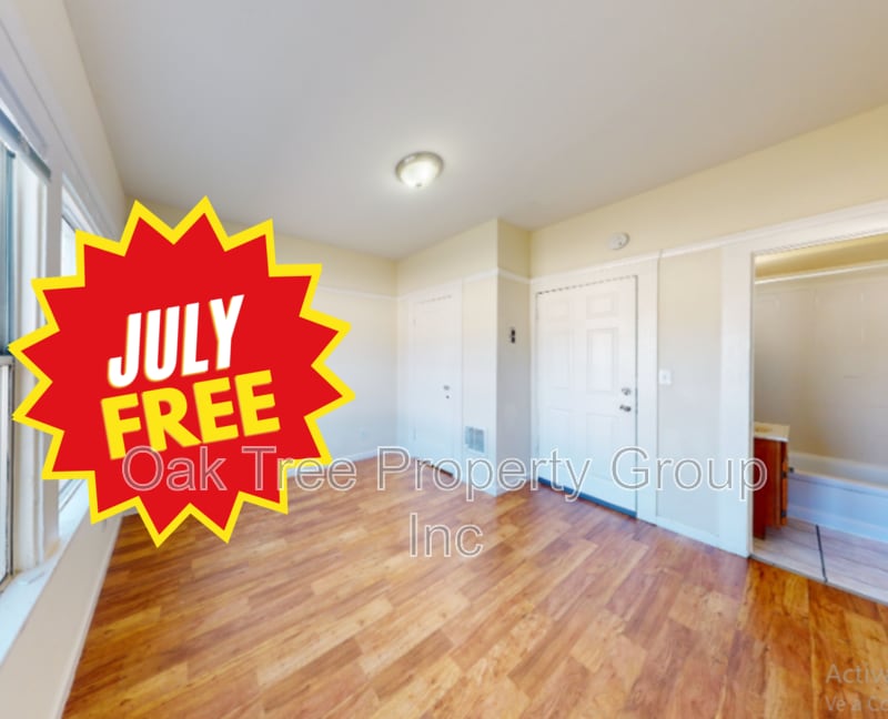 Photo - 2605 High Street