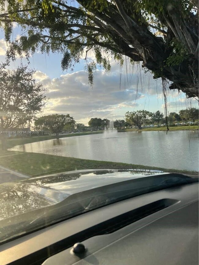 Building Photo - 116 Tuscany B