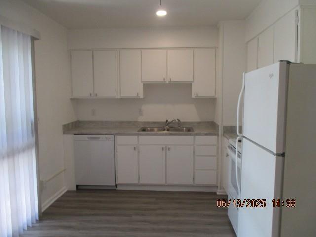 Building Photo - 1401 Charles St