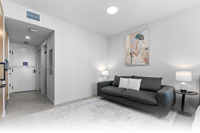 Foto del edificio - 121 NE 5th St