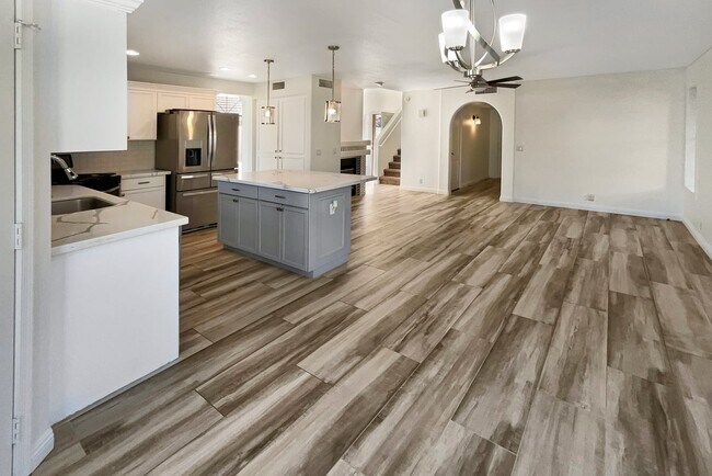 Foto del edificio - 413 S Lake Mirage Dr
