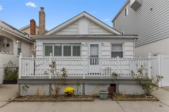Building Photo - 44 Nevada Ave