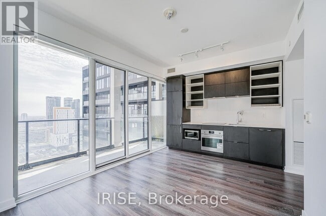 Building Photo - 20 Edward St