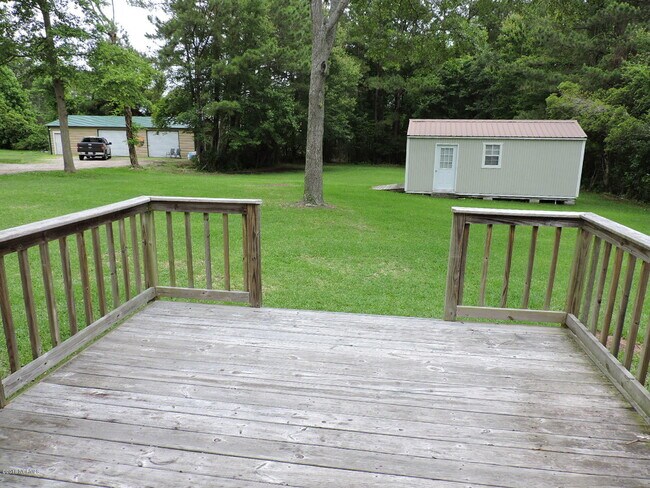 Building Photo - 672 Pearson Cir