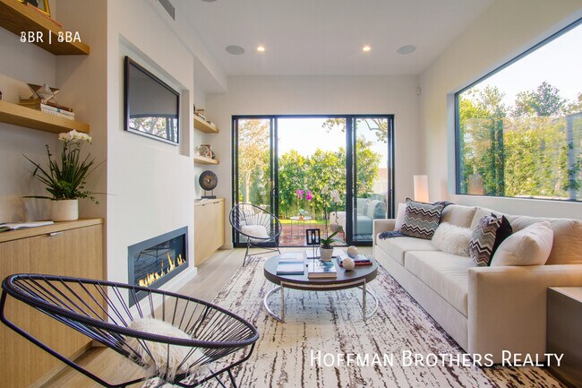 Building Photo - 11829 Tennessee Ave Los Angeles, CA 90064