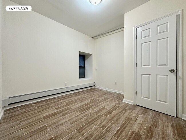 Foto del edificio - 200 W 119th St