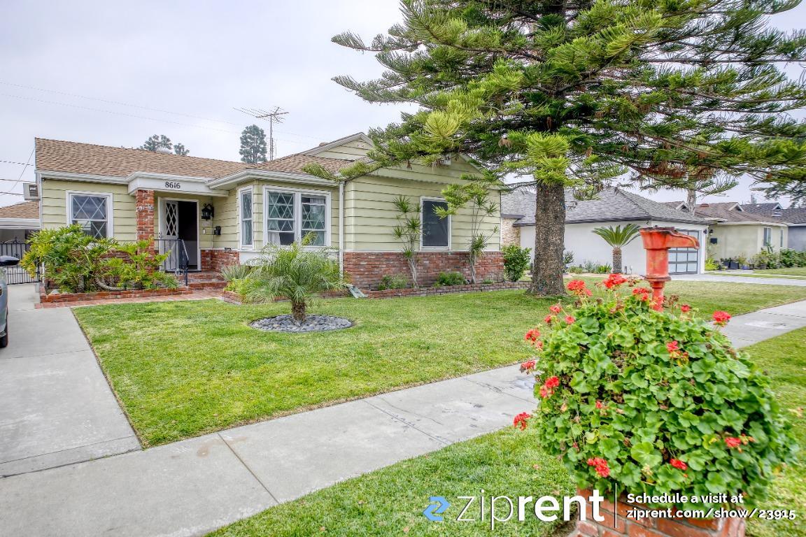 Foto principal - 8616 Meadow Rd