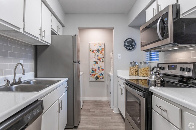 Photo - $499 Move-In - Minutes from Med Center Apartment