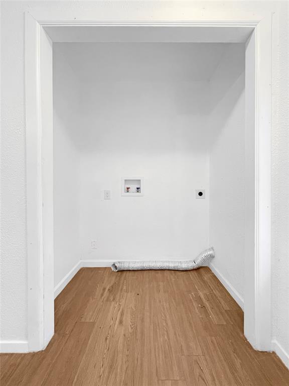 Foto del edificio - 5002 Weidemar Ln