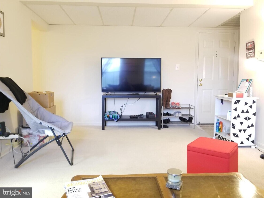 1909 Key Blvd Unit 11556, Arlington, VA 22201 Condo for Rent in