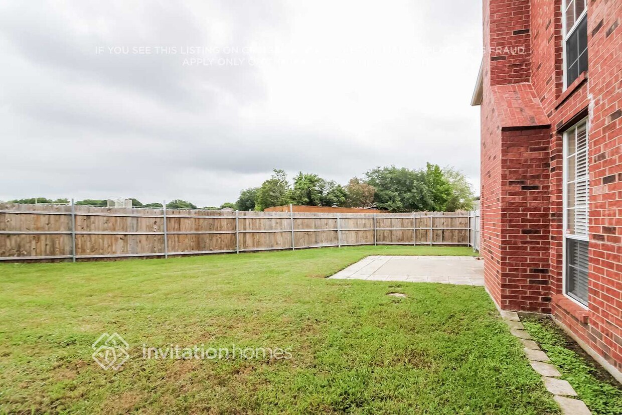 Foto del edificio - 1700 Lansdale Dr