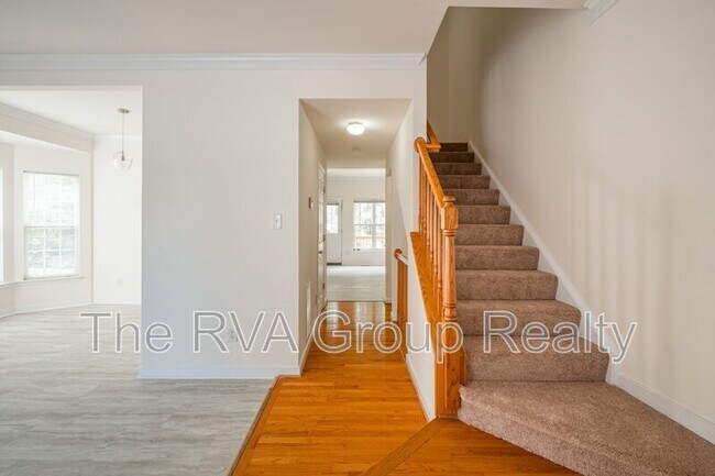 Building Photo - 8748 Springwater Drive