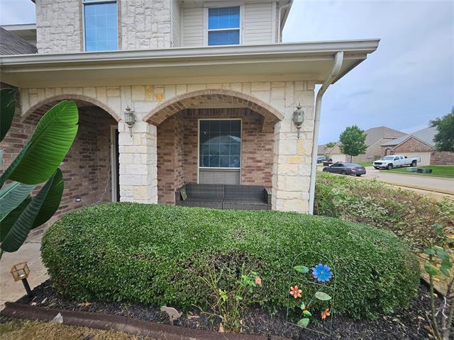 Foto del edificio - 3049 Trinity Lakes Dr