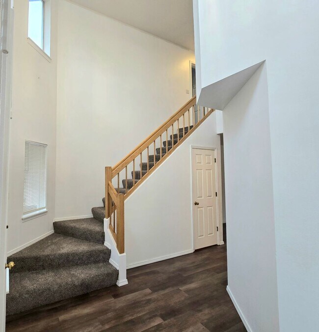 Foto del edificio - 3 Bedroom 2.5 Bath in Marysville