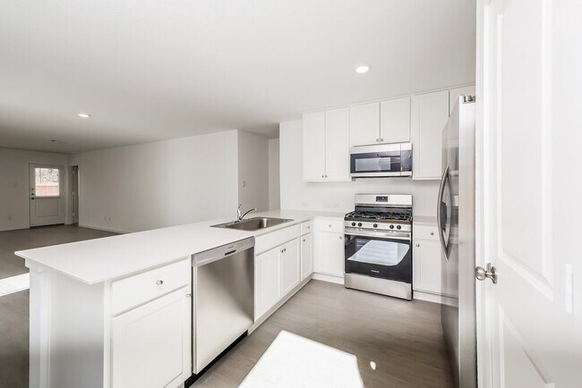 Foto del edificio - 325 Woodland Hills Dr