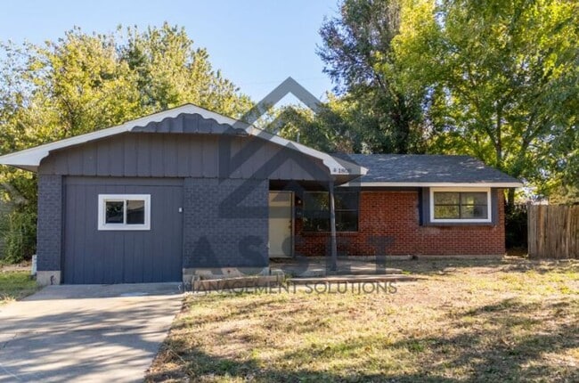 Photo - Cute 4 bedroom House