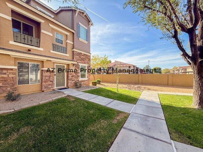 Foto del edificio - 164 W Commerce Ct