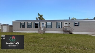 Building Photo - 2015 Lark Ln NW