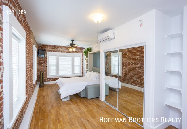 Building Photo - 1305 Ocean Front Walk Venice, CA 90291