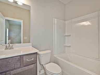 Foto del edificio - 2447 Folly Ln