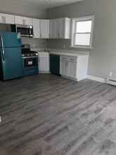 Building Photo - 5 Elberon Pl