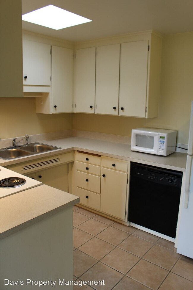 Foto del edificio - 10525 24th Ave NE