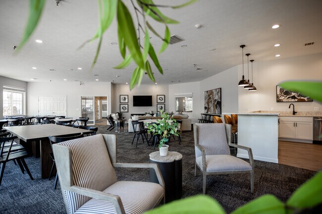 Foto del edificio - Donegal Pointe Apartments